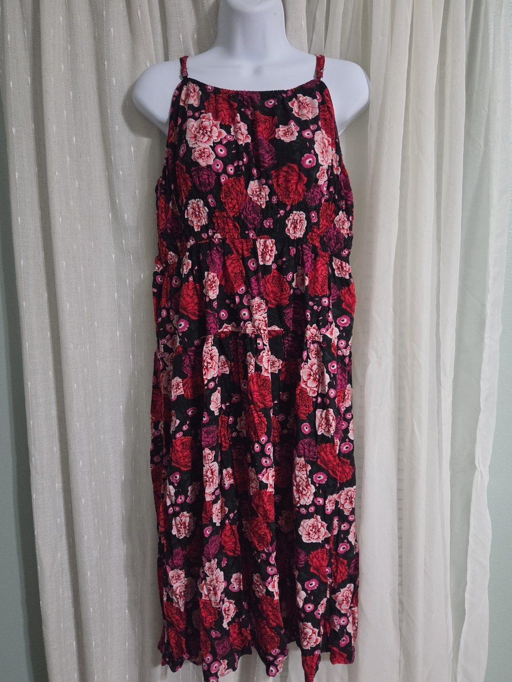 Old Navy Floral Spaghetti Strap Midi Dress